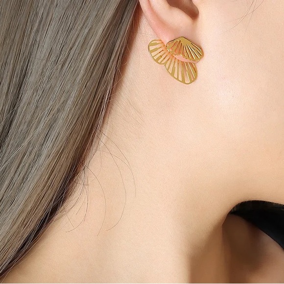 NEW💎18K Gold Plated Butterfly Earrings*Wings Earrings* - Picture 2 of 9